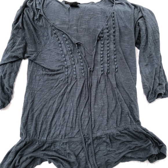 Flowy Peasant Style Top - Picture 2 of 4